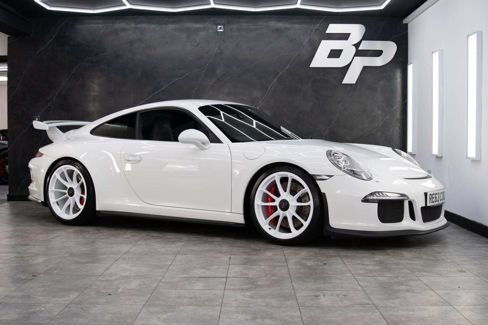 Porsche 911 main image
