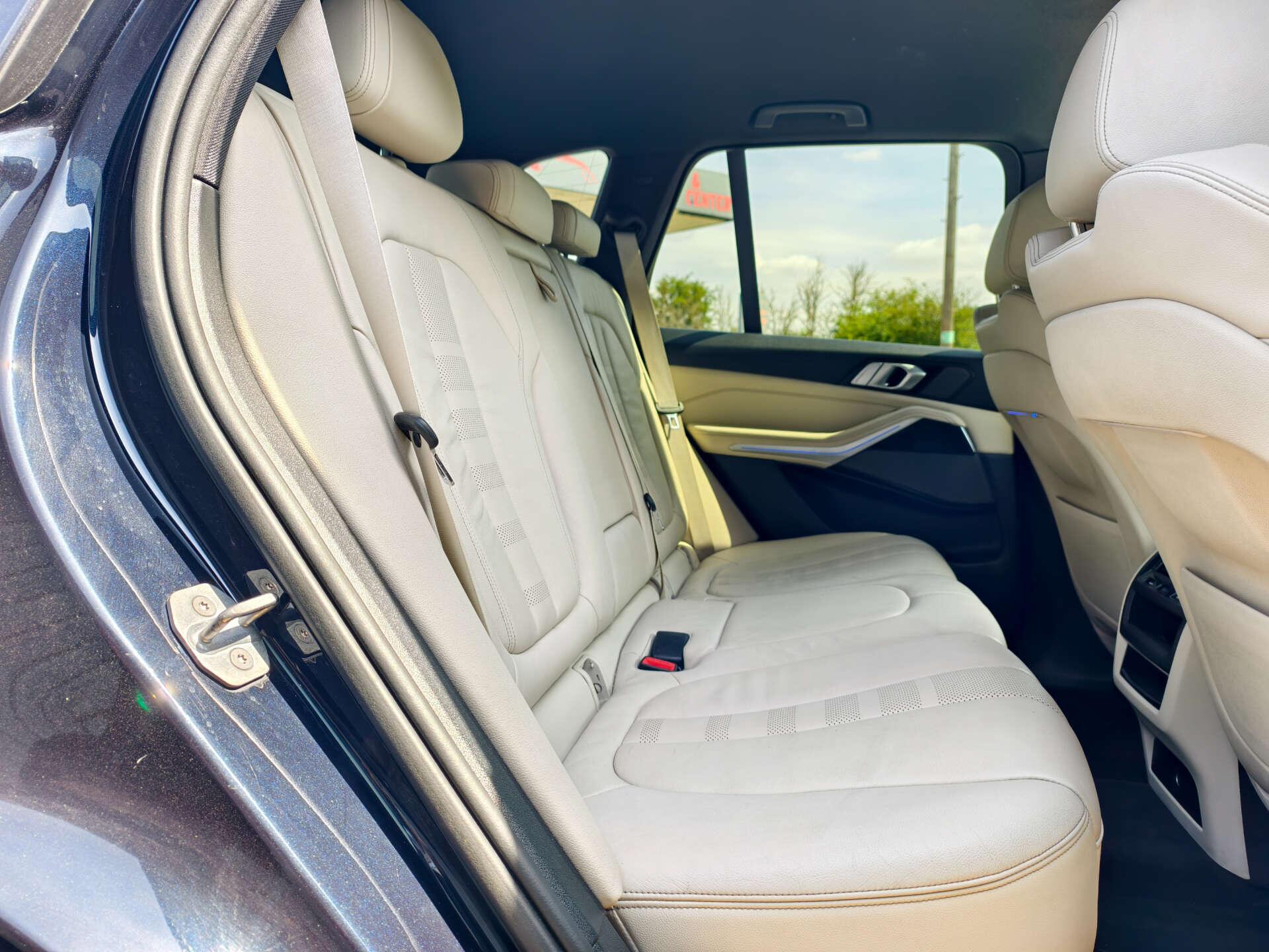 BMW X5 X5 view 18