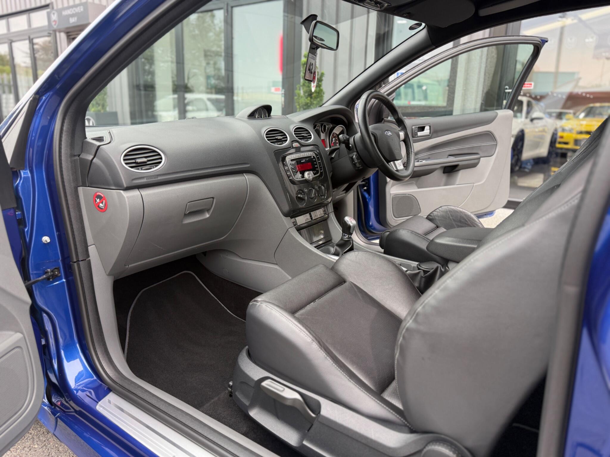 Ford Focus view 6