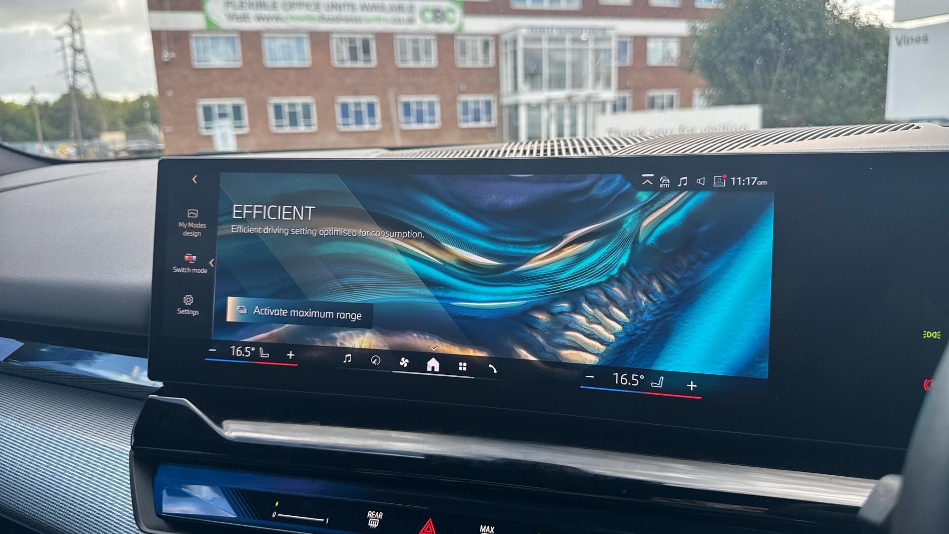 BMW i5 view 56