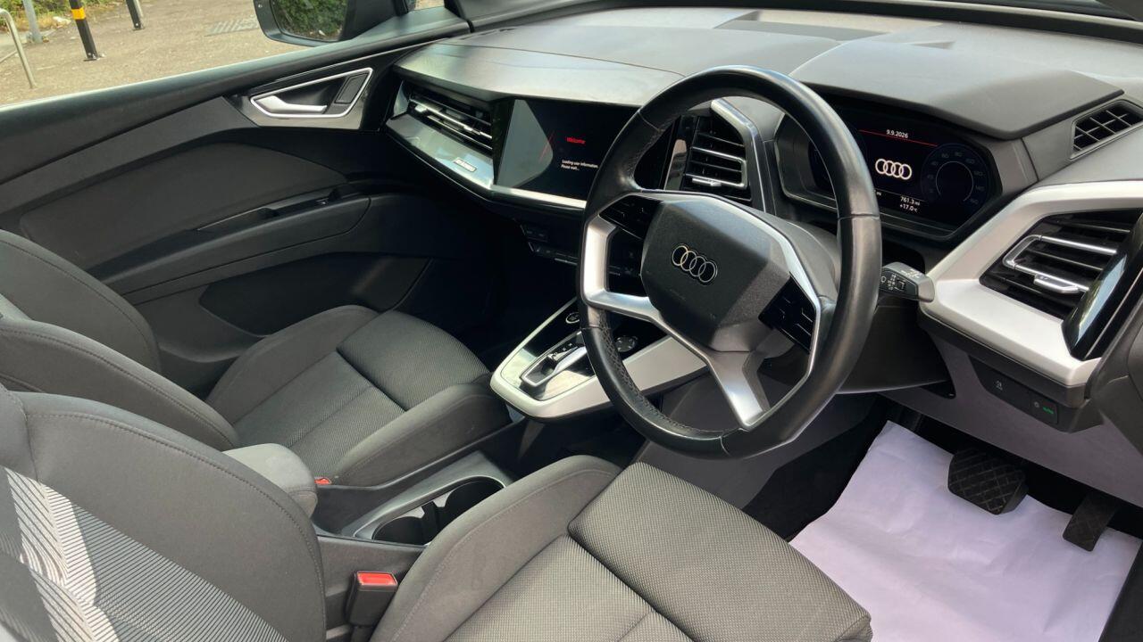 Audi Q4 E-Tron view 21