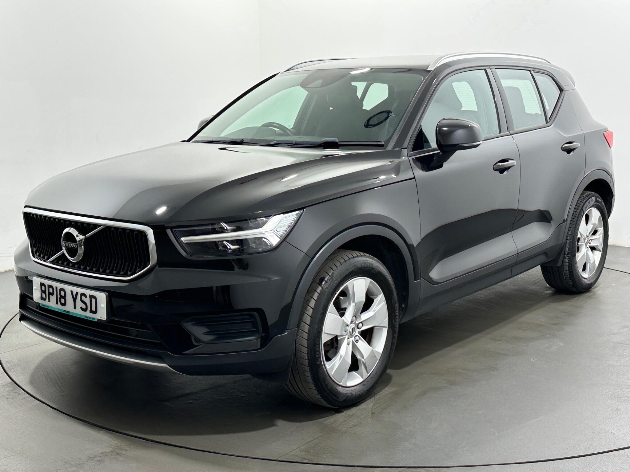 Volvo XC40 view 50