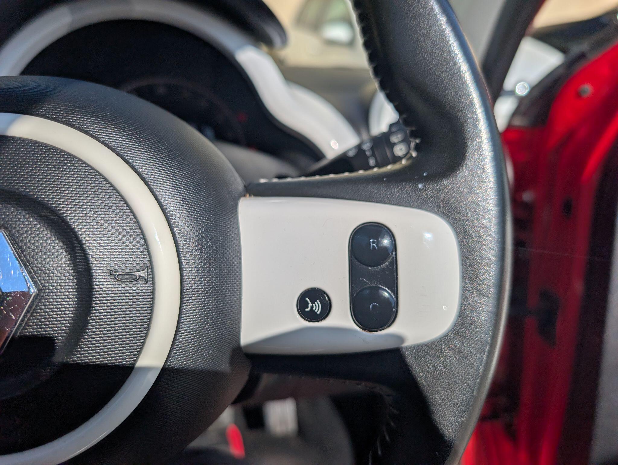 Renault Twingo view 23