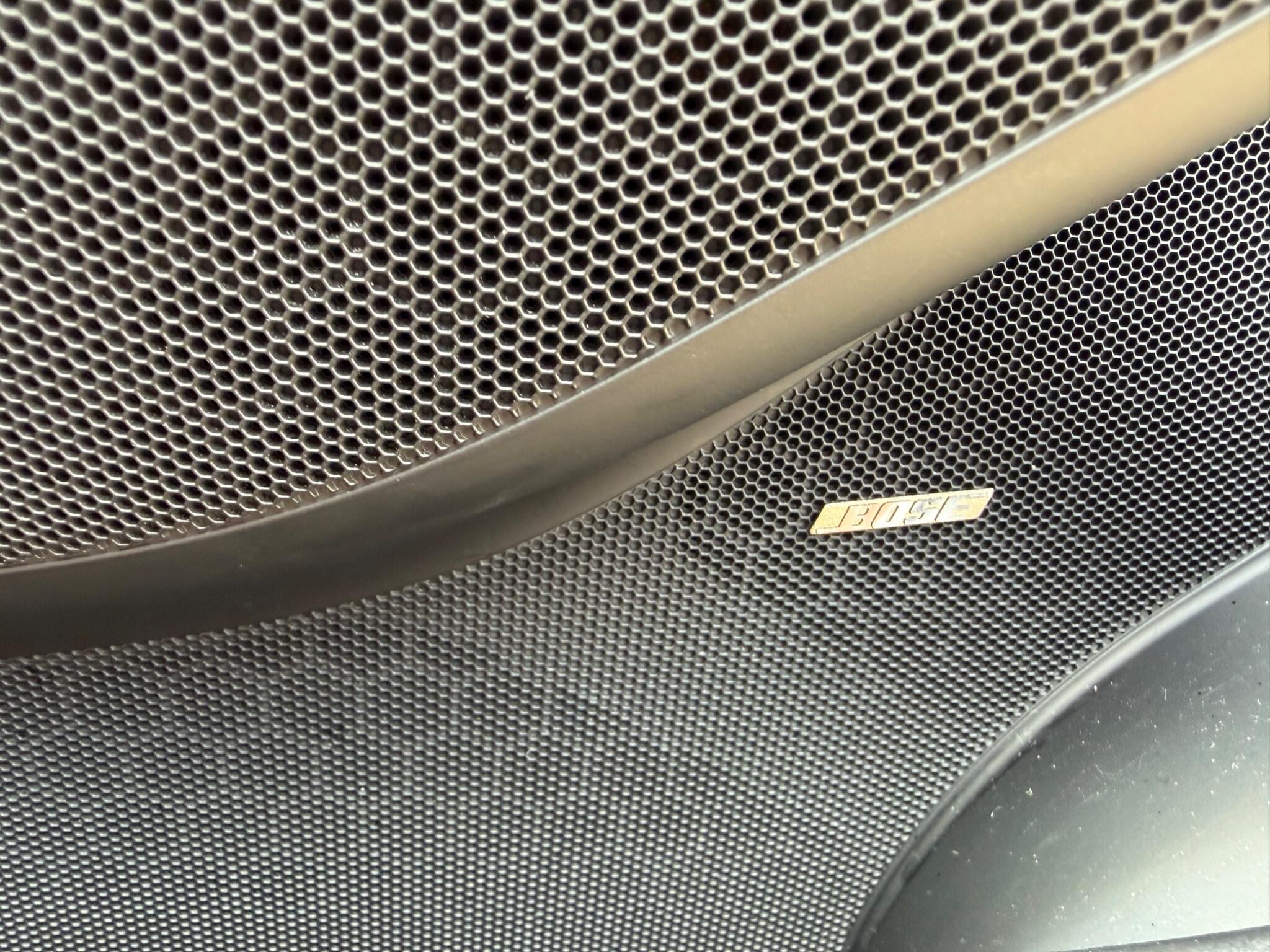 Porsche Cayman view 29