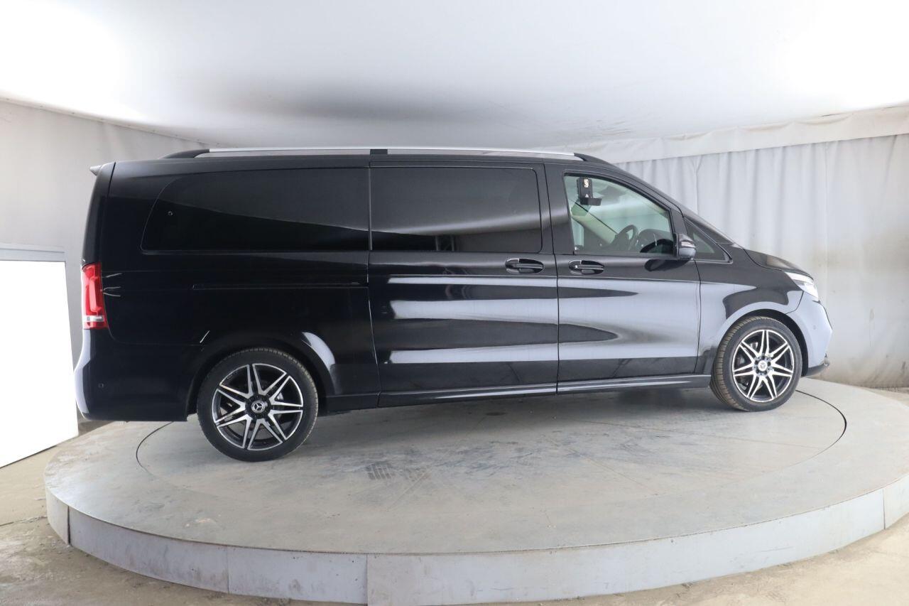 Mercedes-Benz V-Class view 5