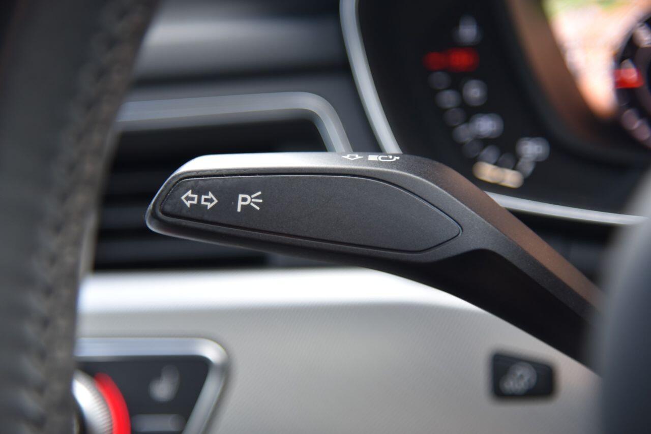 Audi A4 view 31