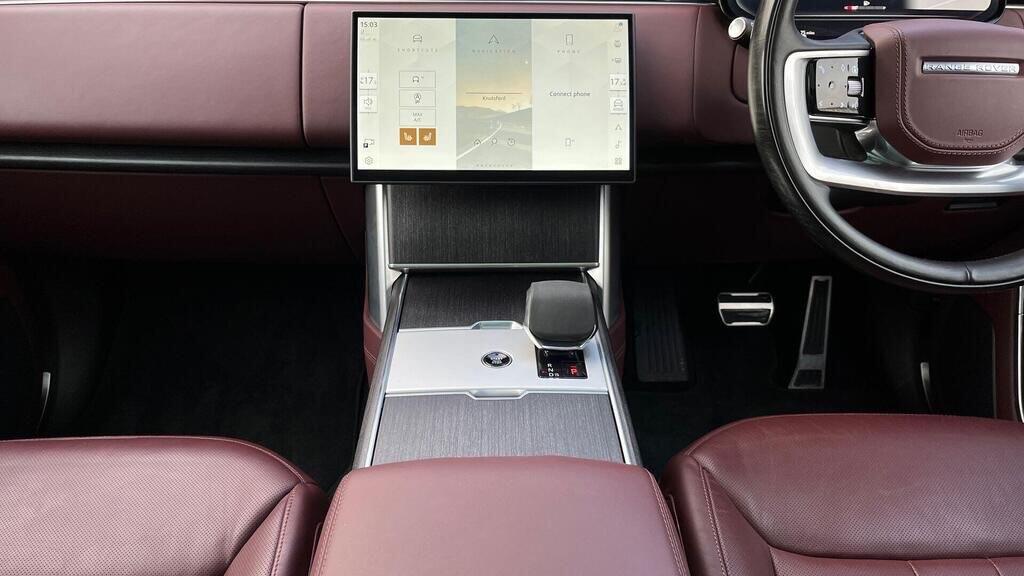 Land Rover Range Rover view 37
