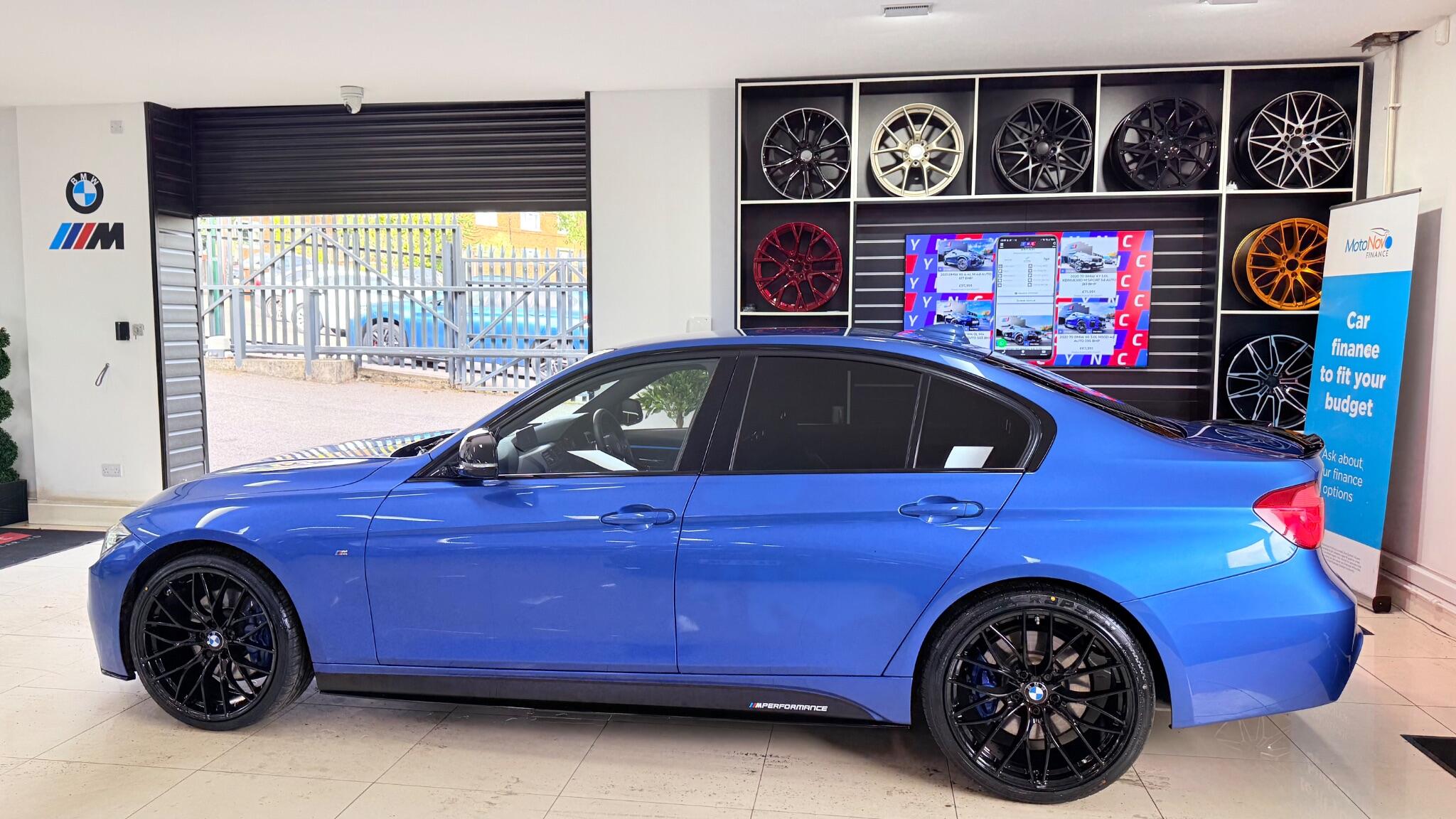 BMW 3 Series view 36