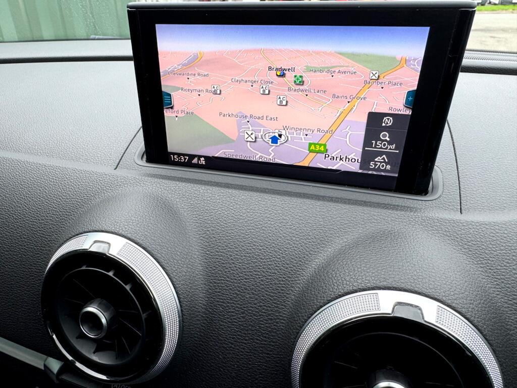 Audi A3 view 25