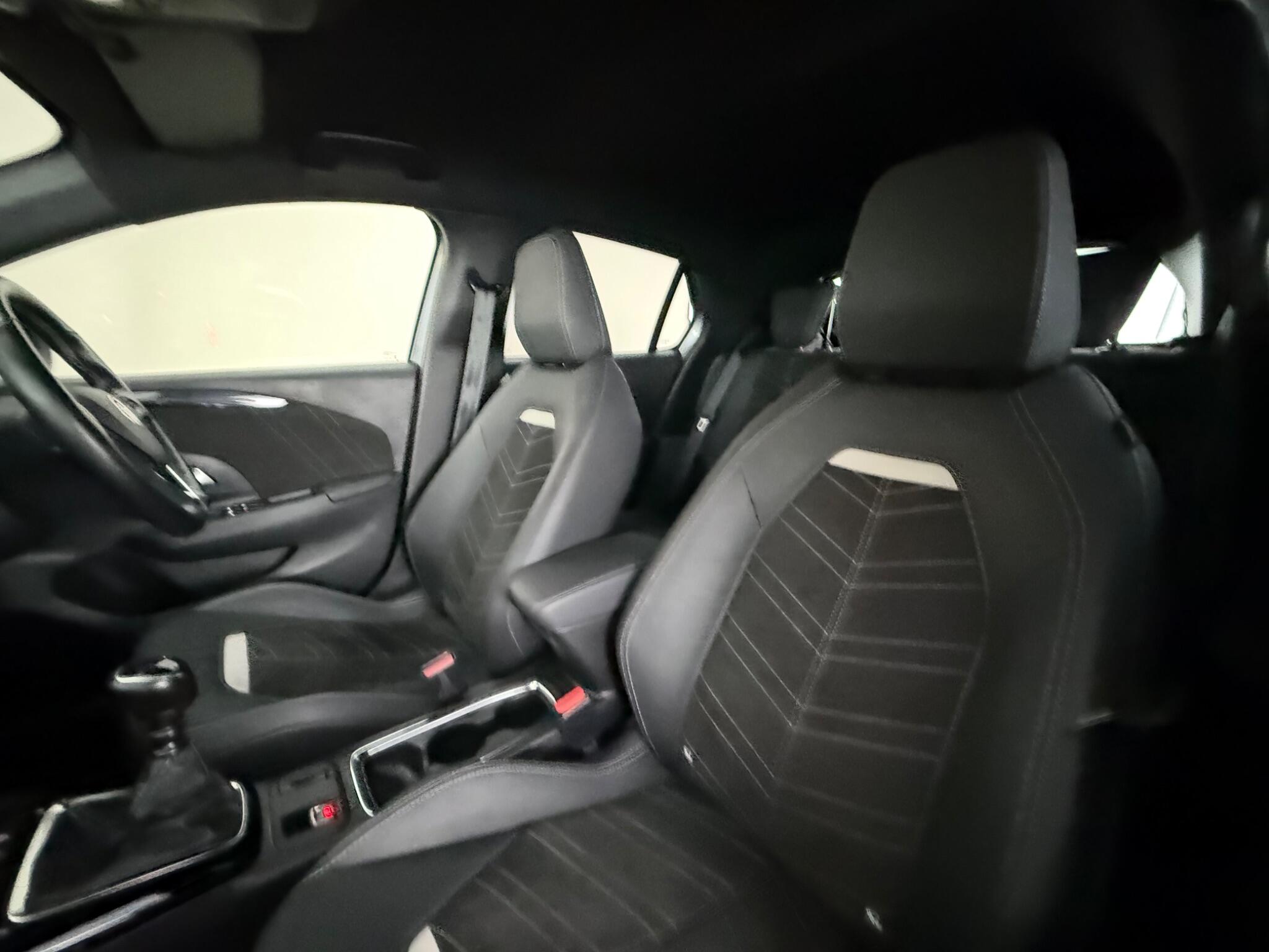 Vauxhall Corsa view 14