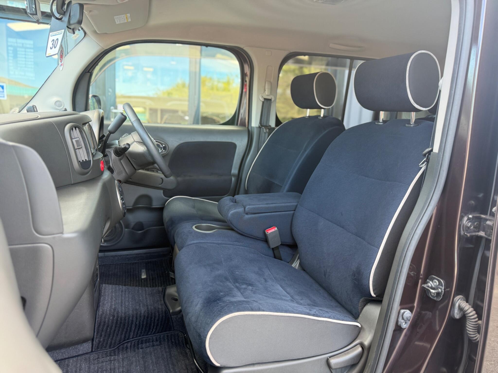 Nissan Cube view 46