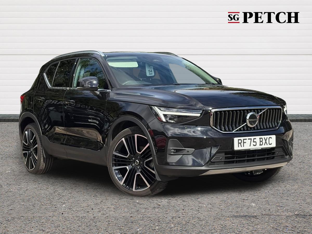 2025 Volvo XC40