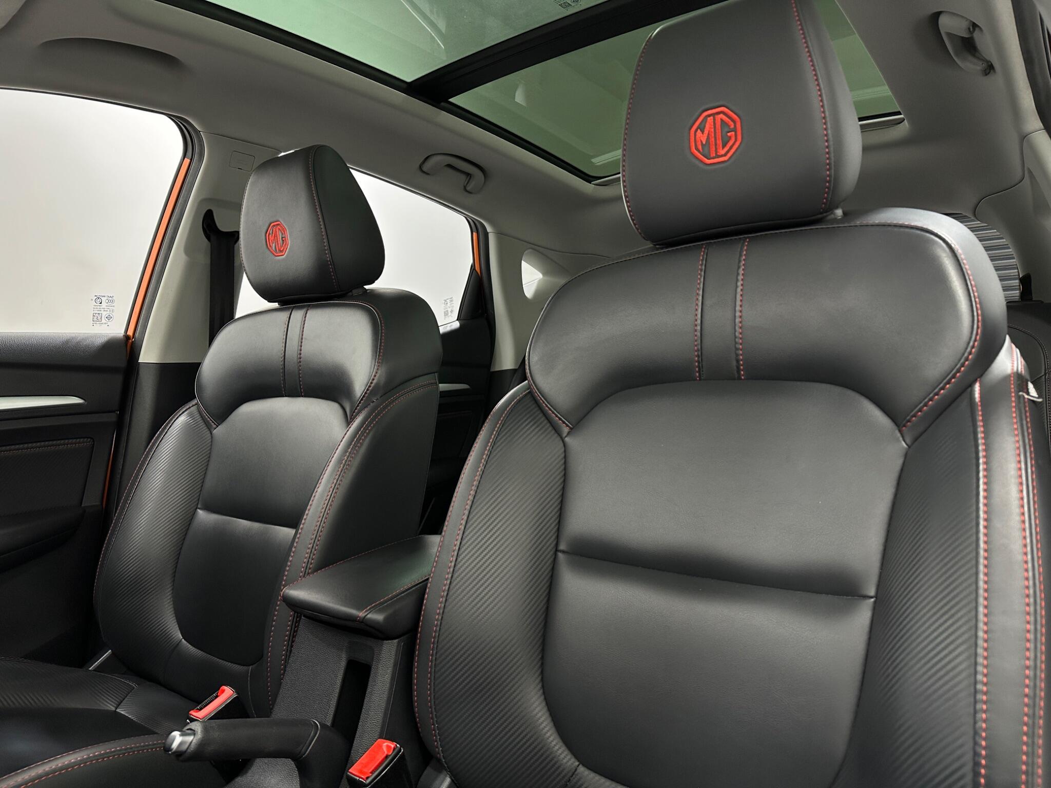 MG ZS view 35