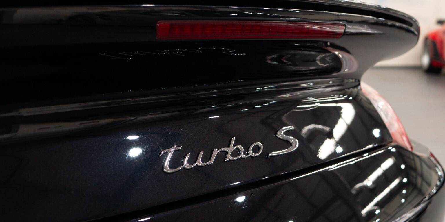 Porsche 911 view 52