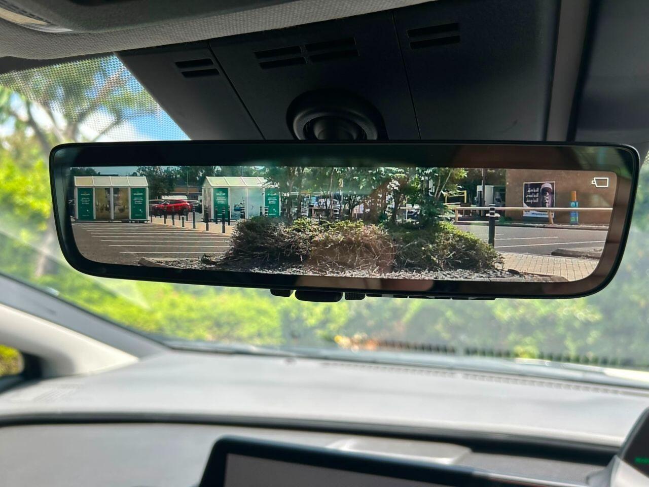 Toyota Prius view 36