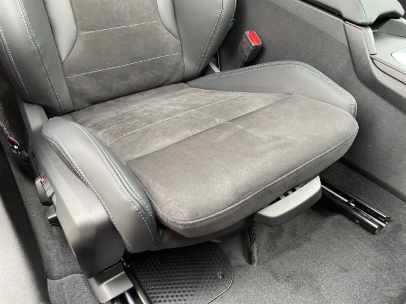 BMW 1 Series view 24