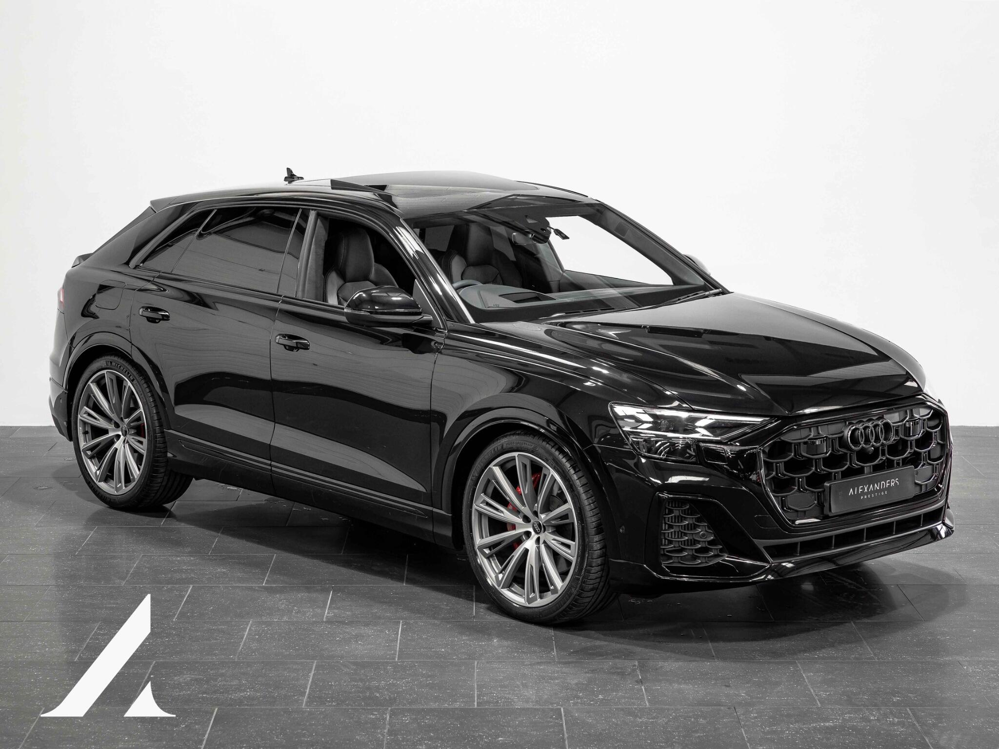 Audi SQ8 main image