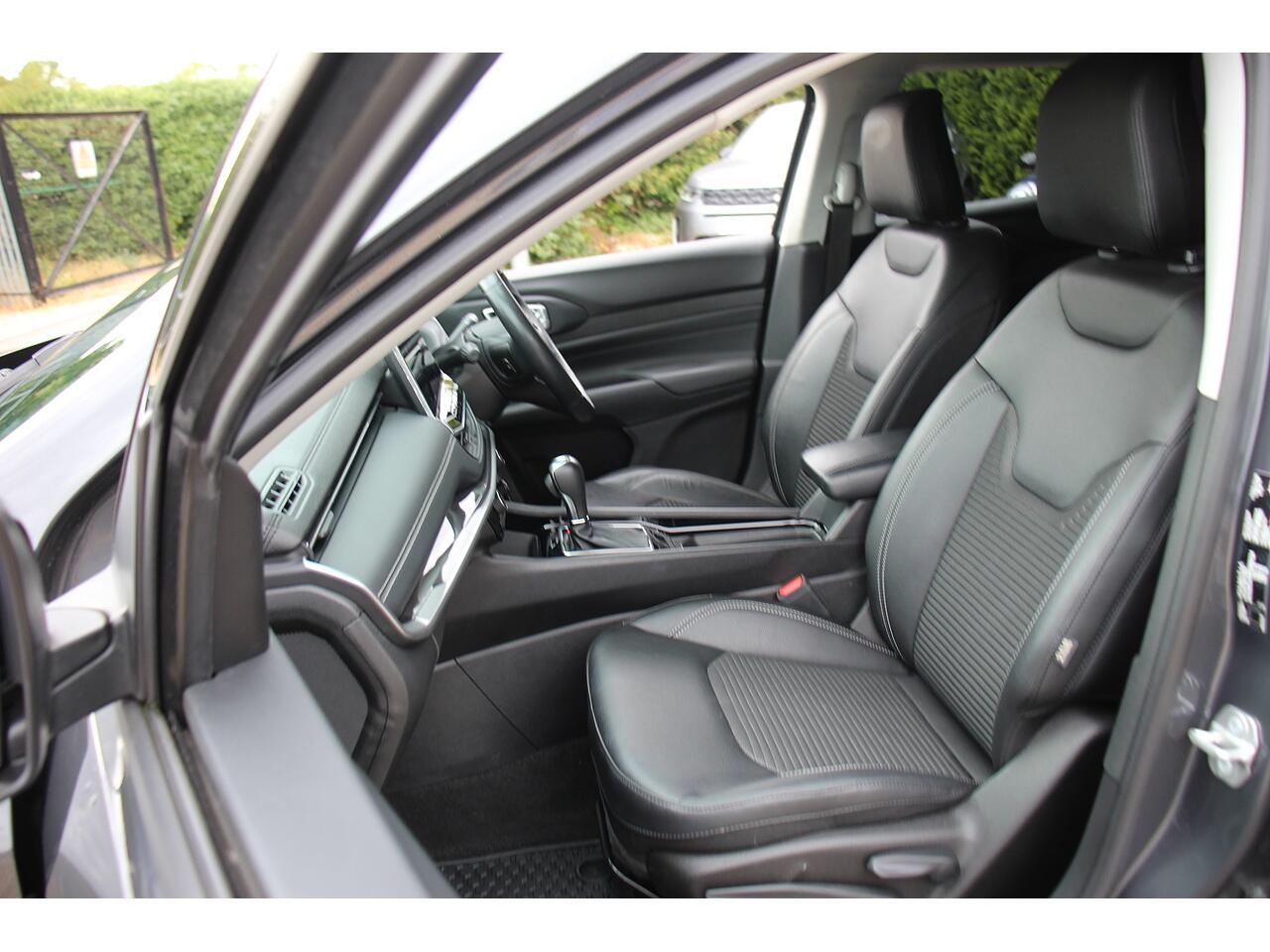Jeep Compass view 16