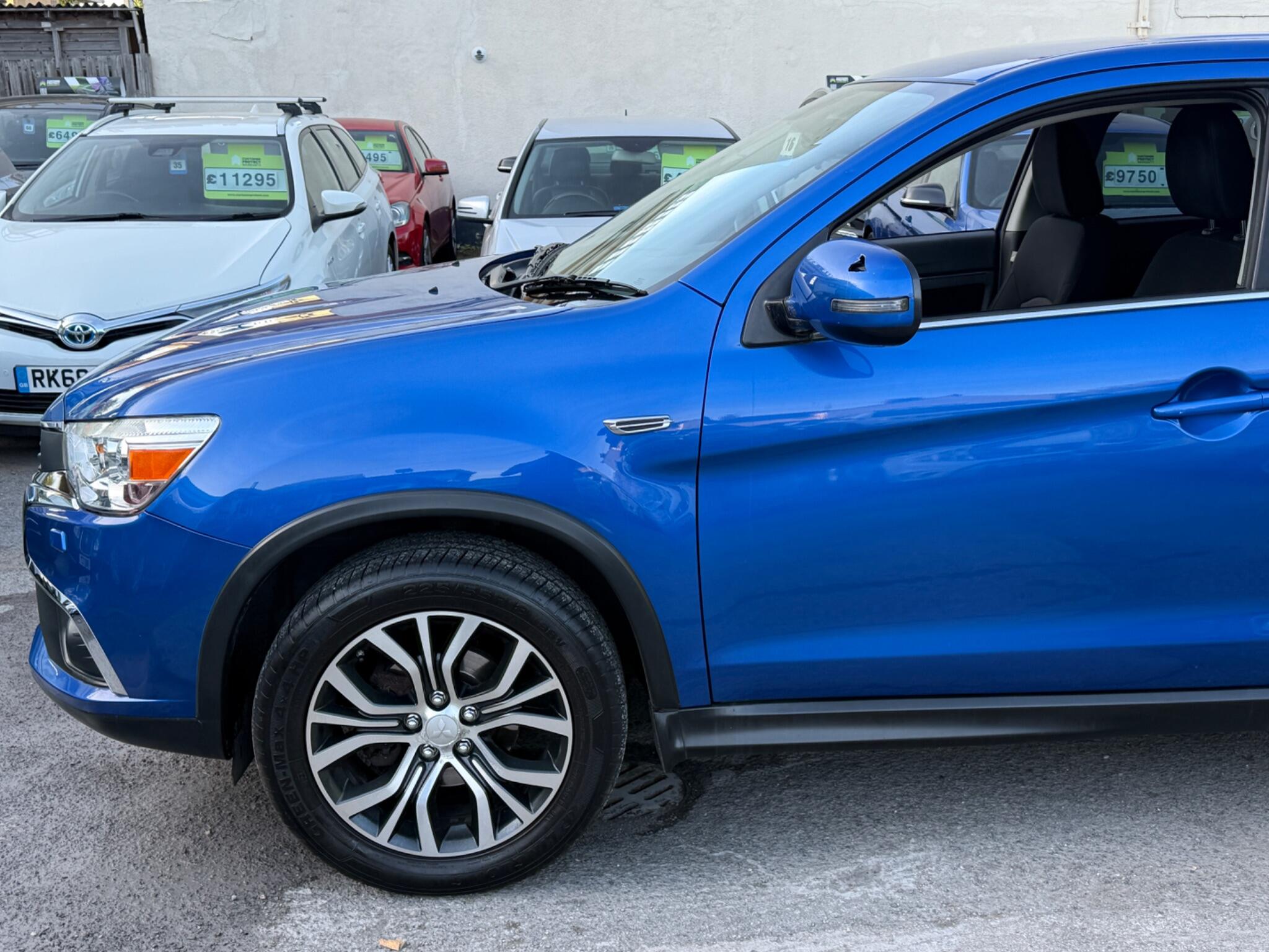 Mitsubishi ASX - Image 11