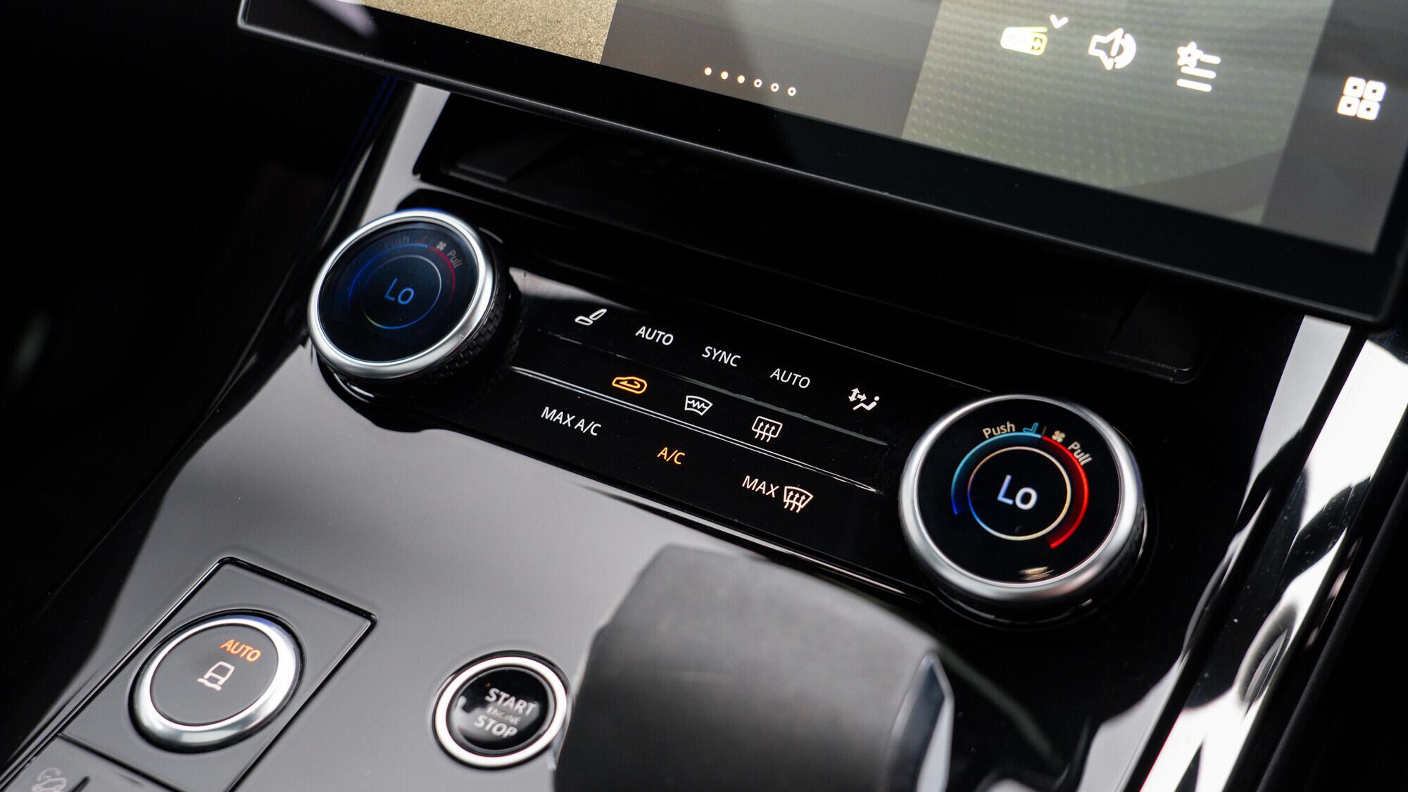 Land Rover Range Rover Sport view 46