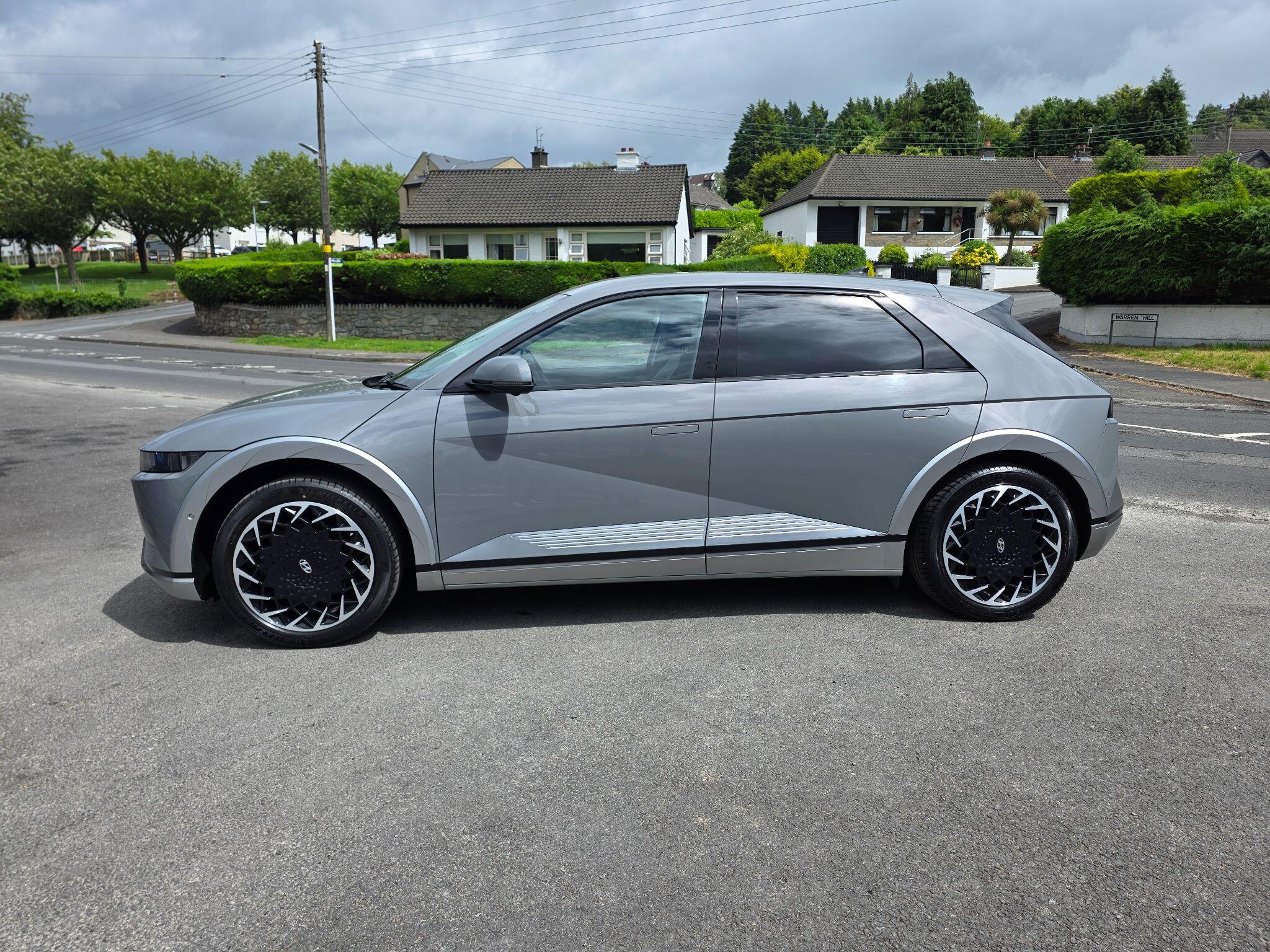 Hyundai Ioniq 5 view 6