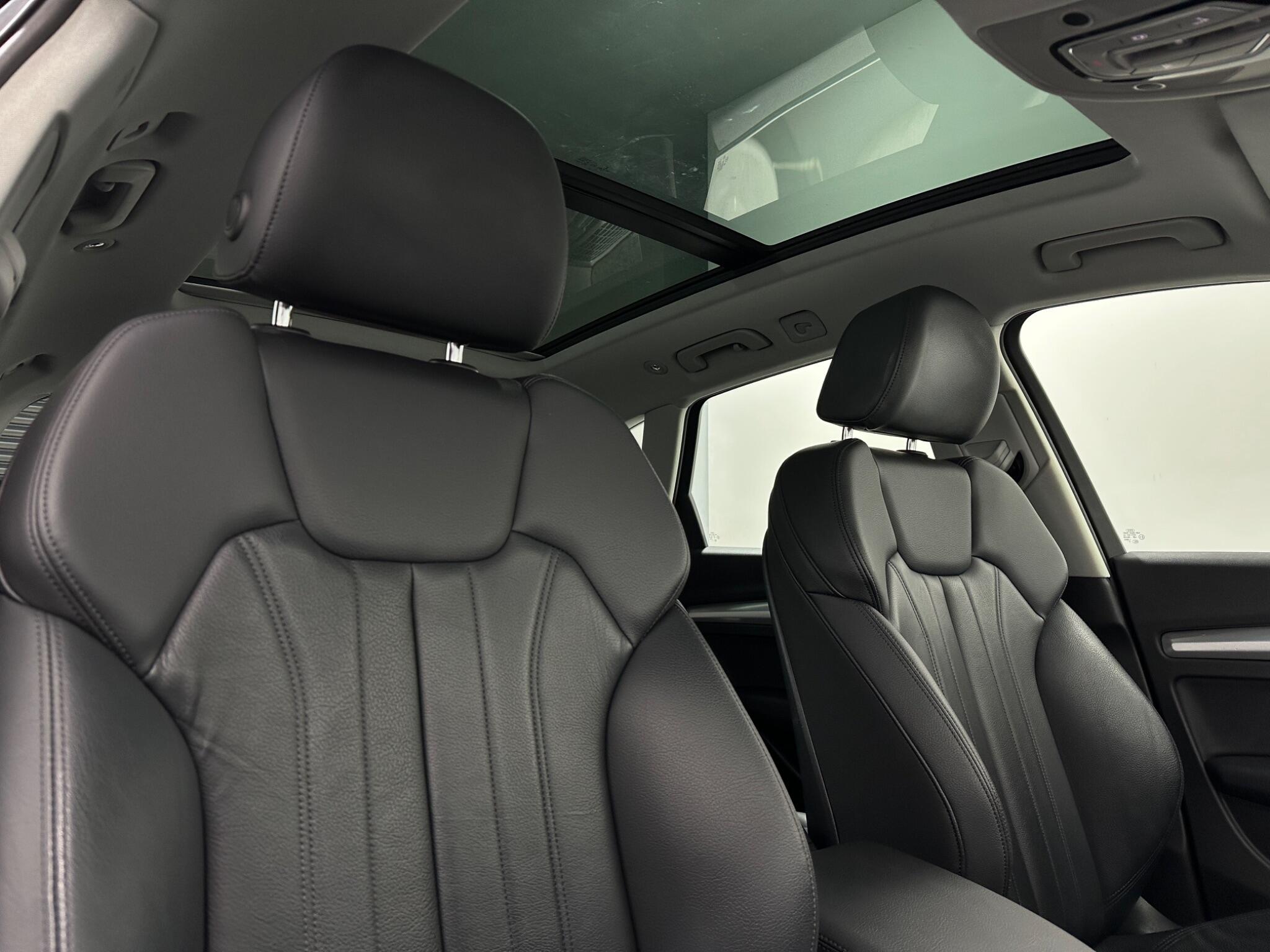 Audi Q5 view 35
