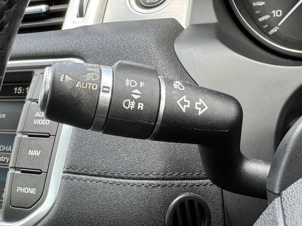 Land Rover Range Rover Evoque view 20