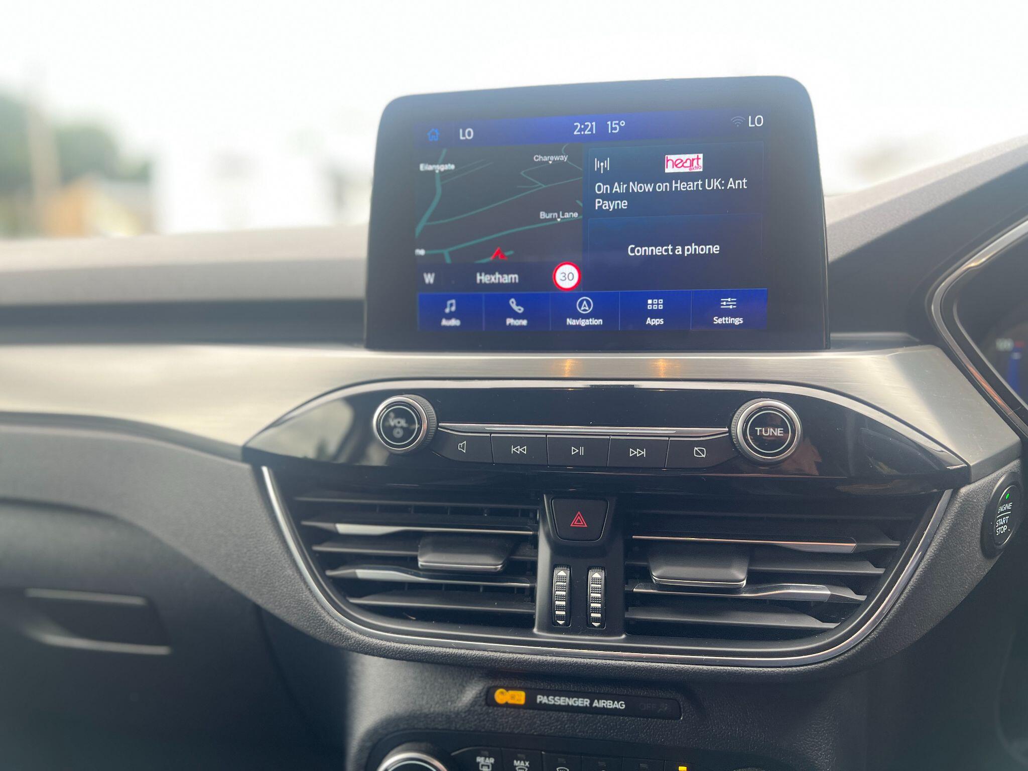 Ford Kuga view 32