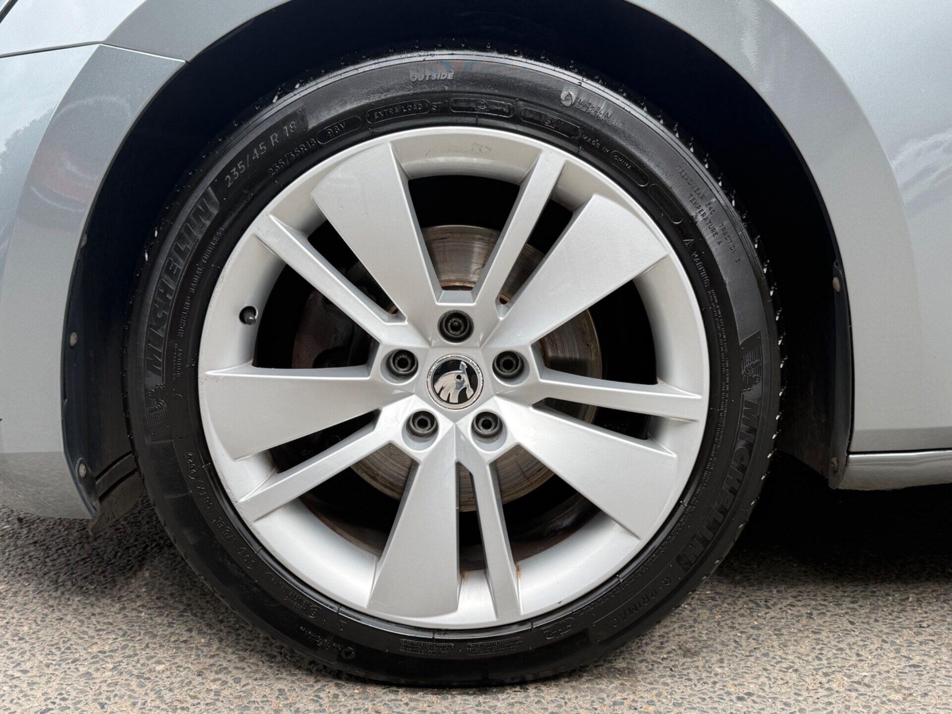 Skoda Superb view 66