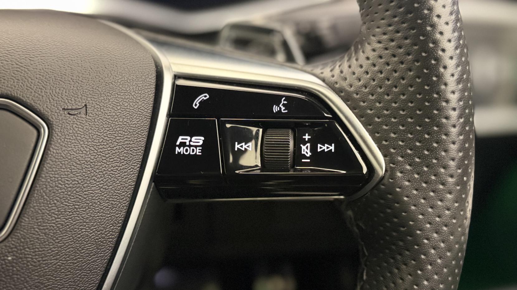 Audi RS7 view 17