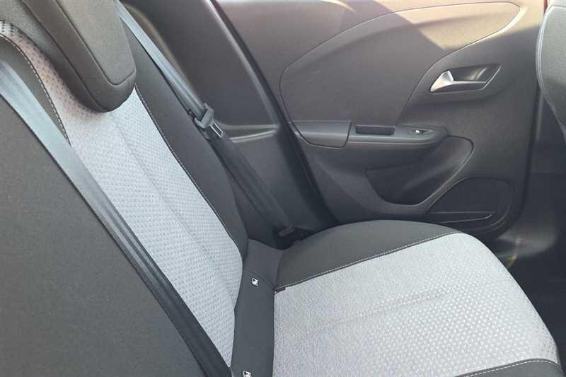 Vauxhall Corsa view 28