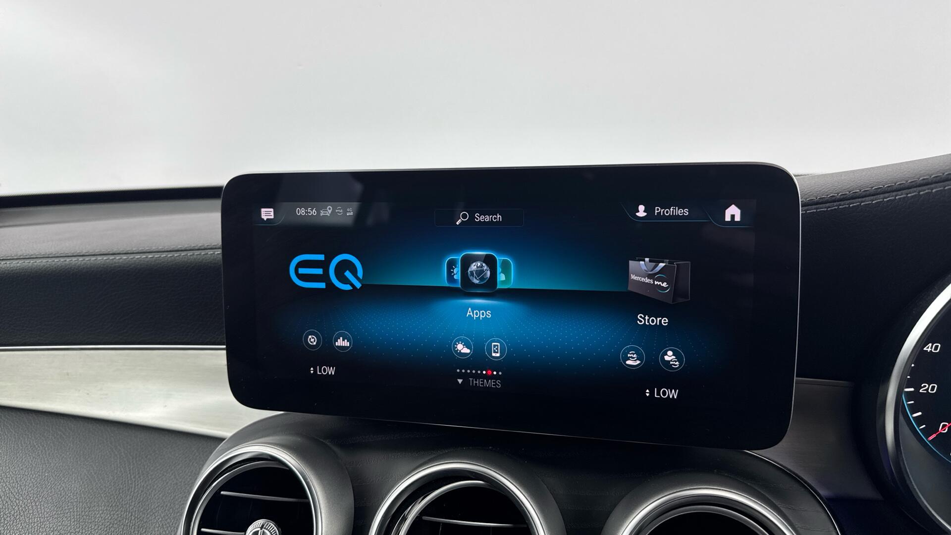 Mercedes-Benz GLC view 28