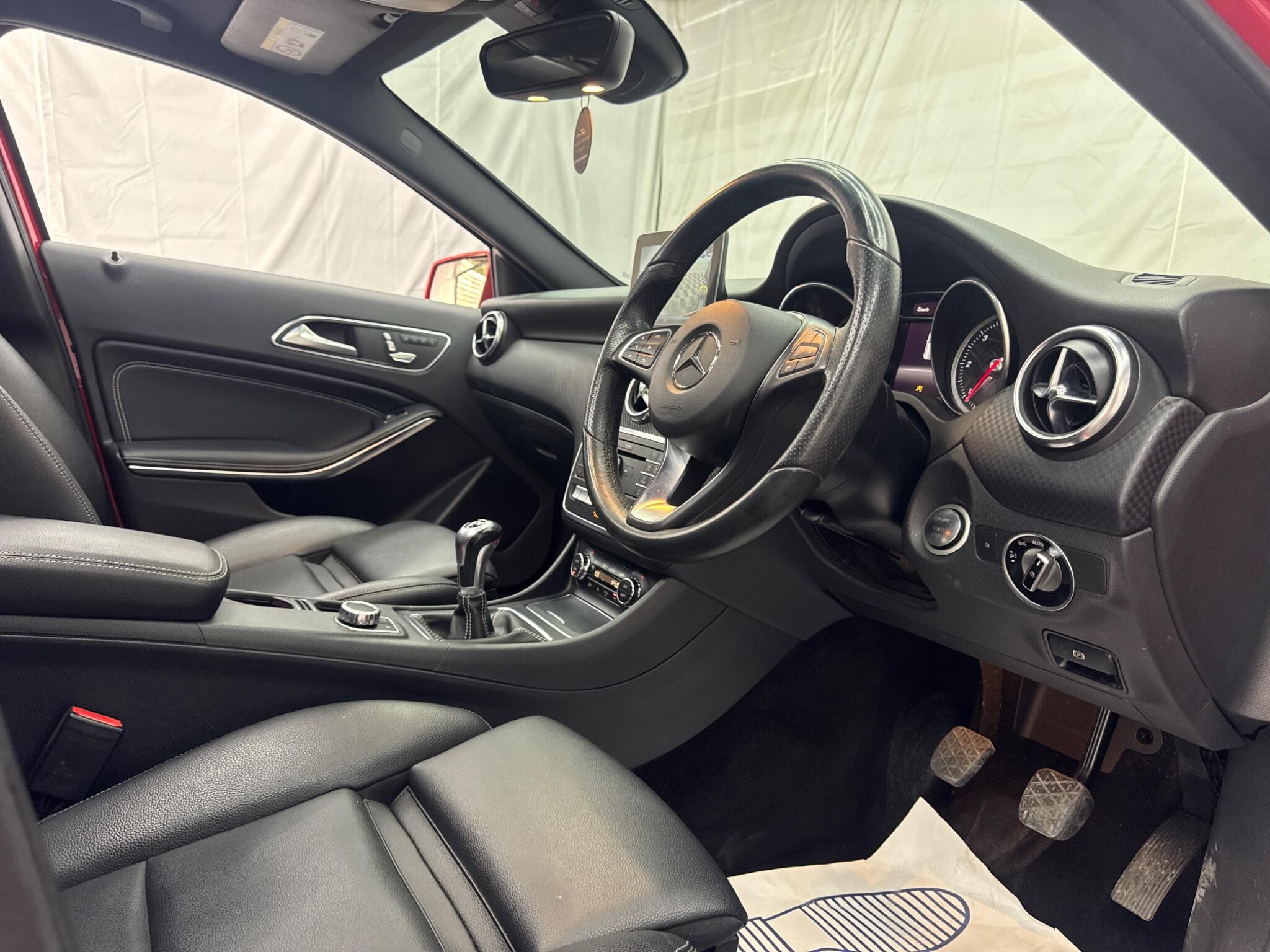 Mercedes-Benz A Class view 14