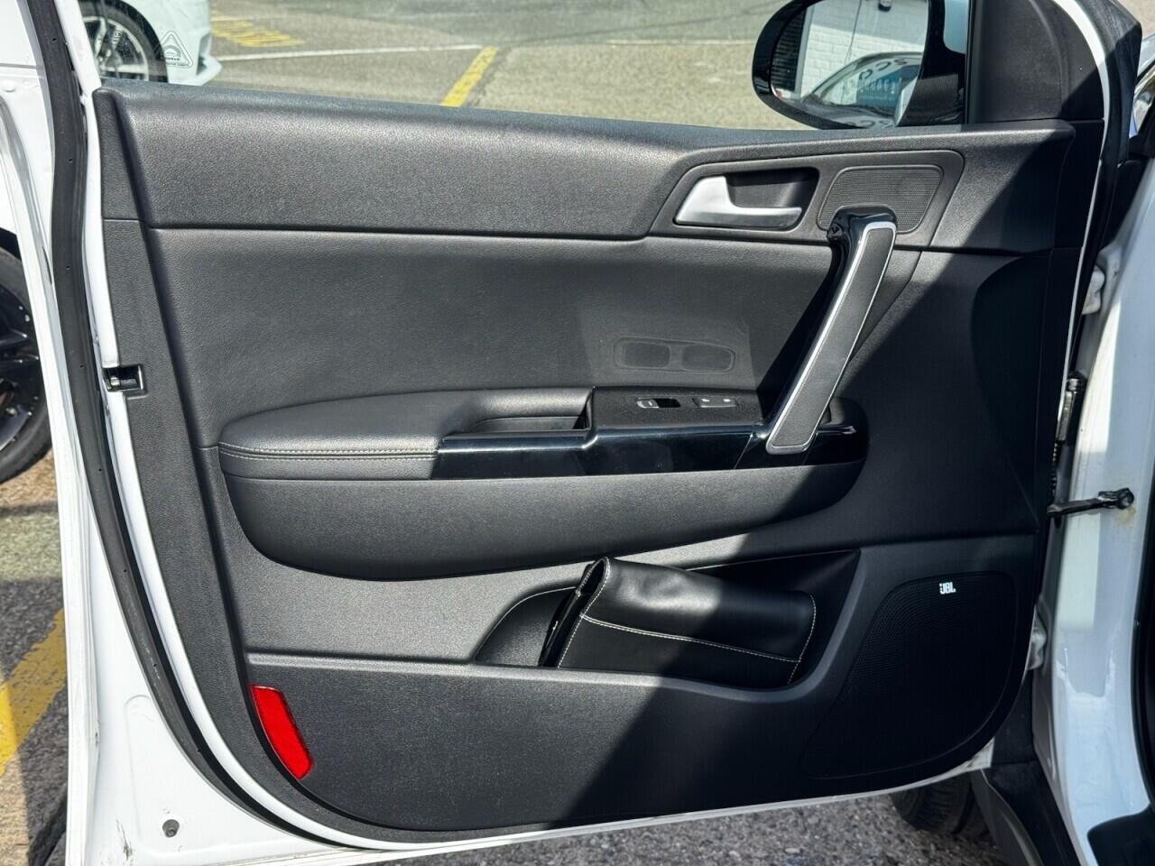 Kia Sportage view 26