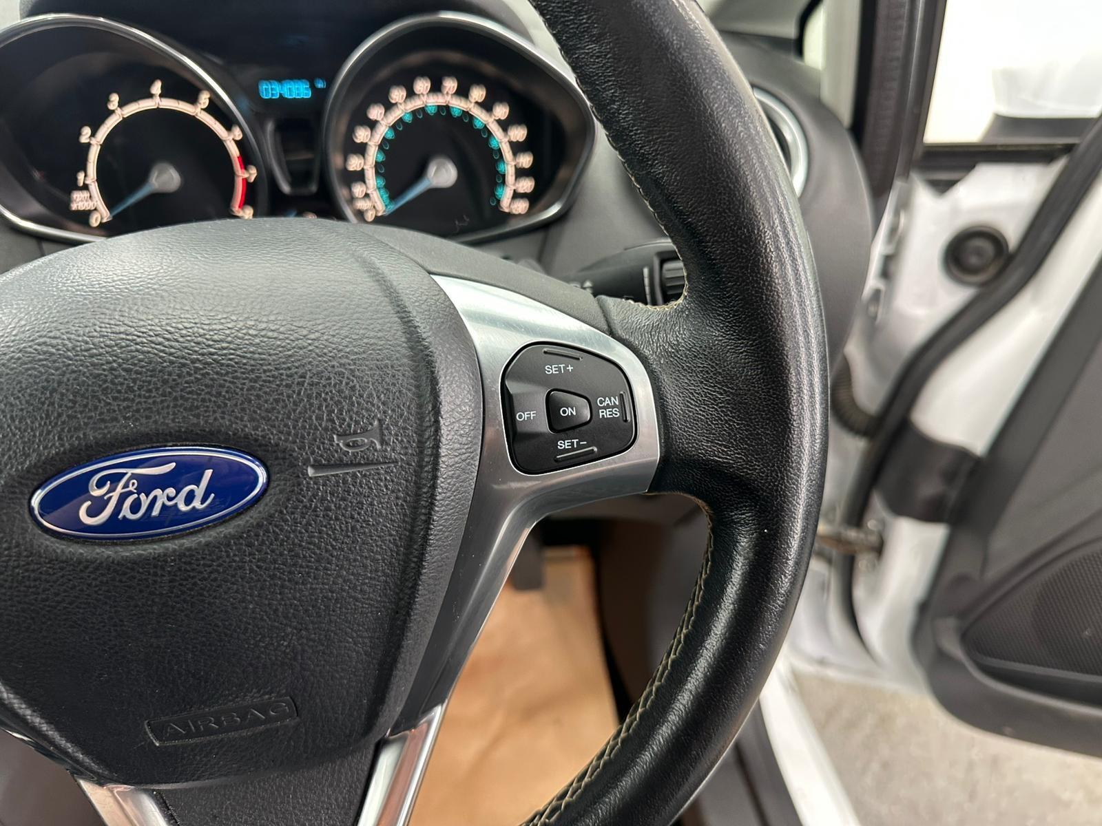 Ford Fiesta view 35