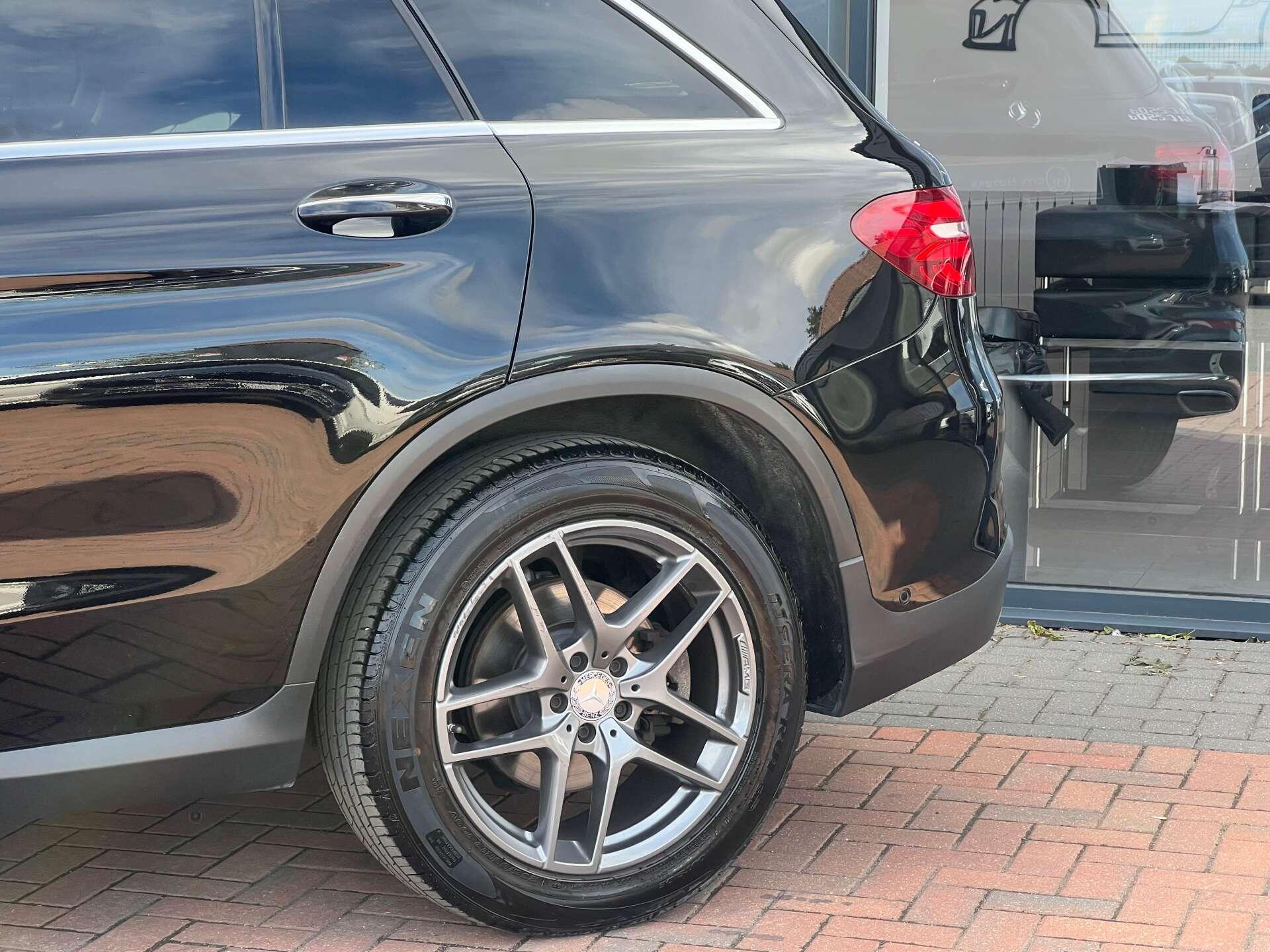 Mercedes-Benz GLC view 59