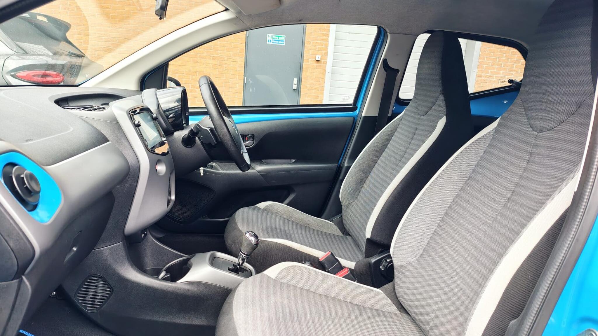 Toyota Aygo view 19