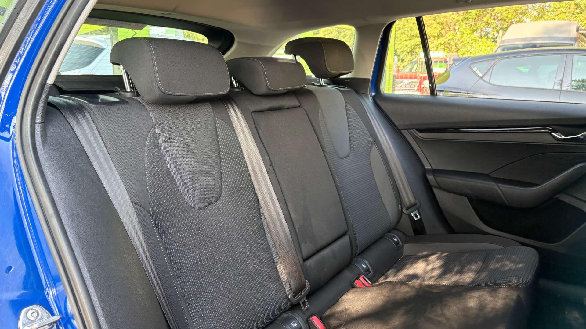 Skoda Octavia view 10