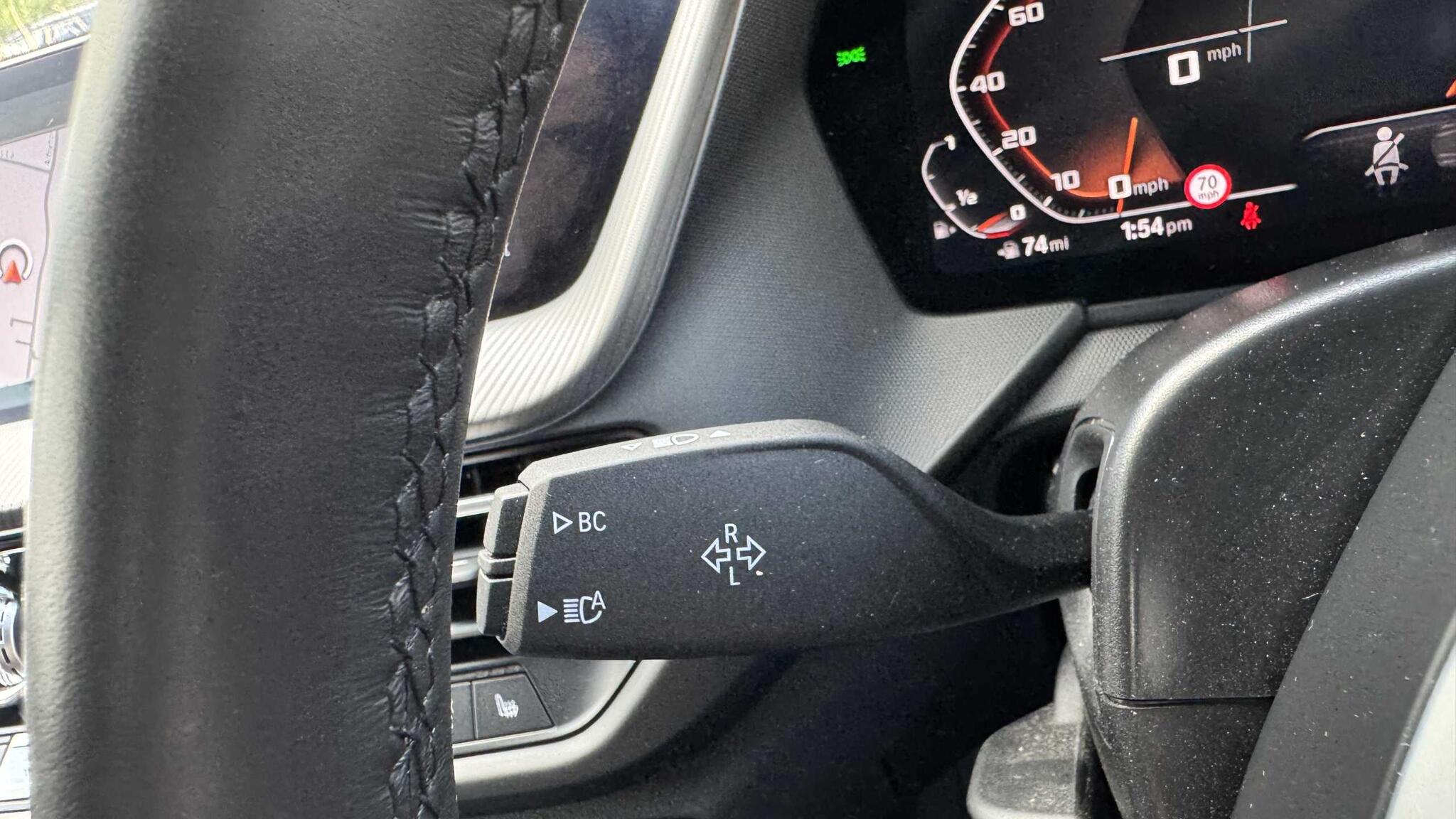 BMW 1 Series view 30
