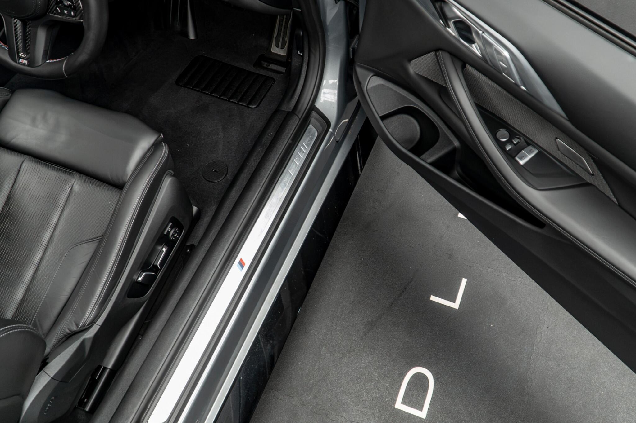 BMW M4 view 29