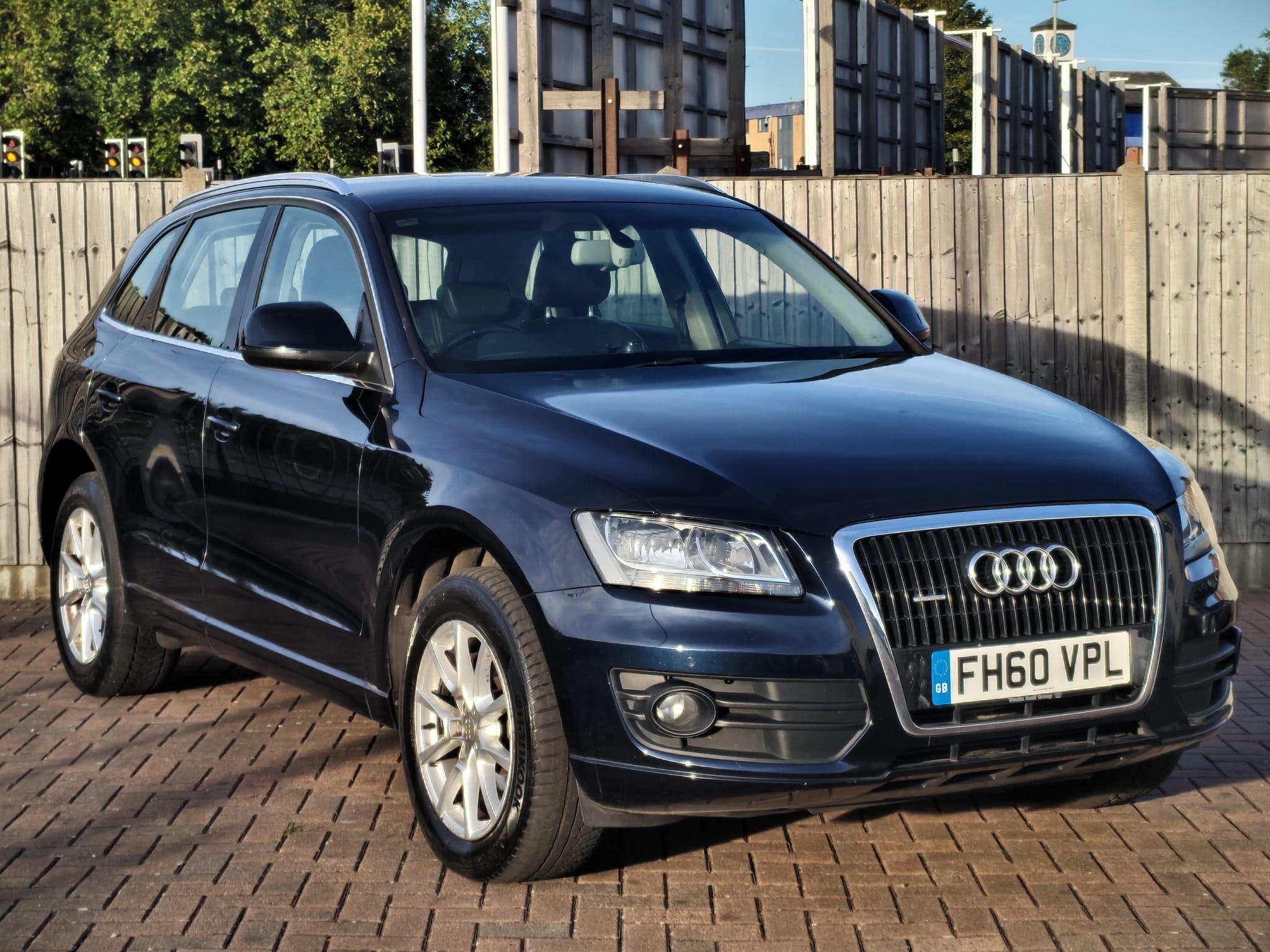 Audi Q5 view 3