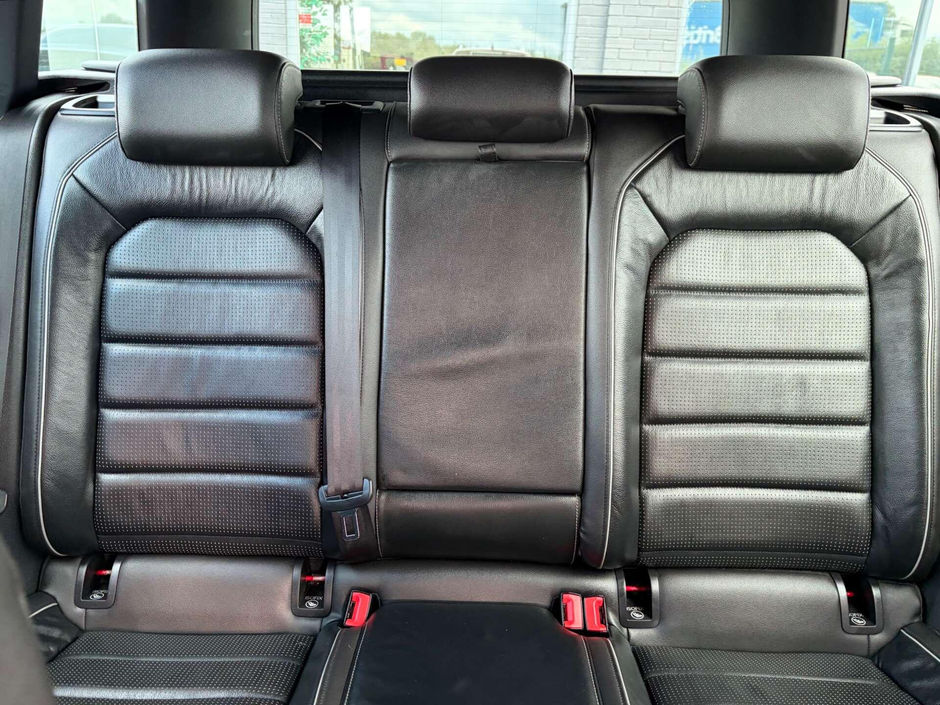 Volkswagen Golf view 30