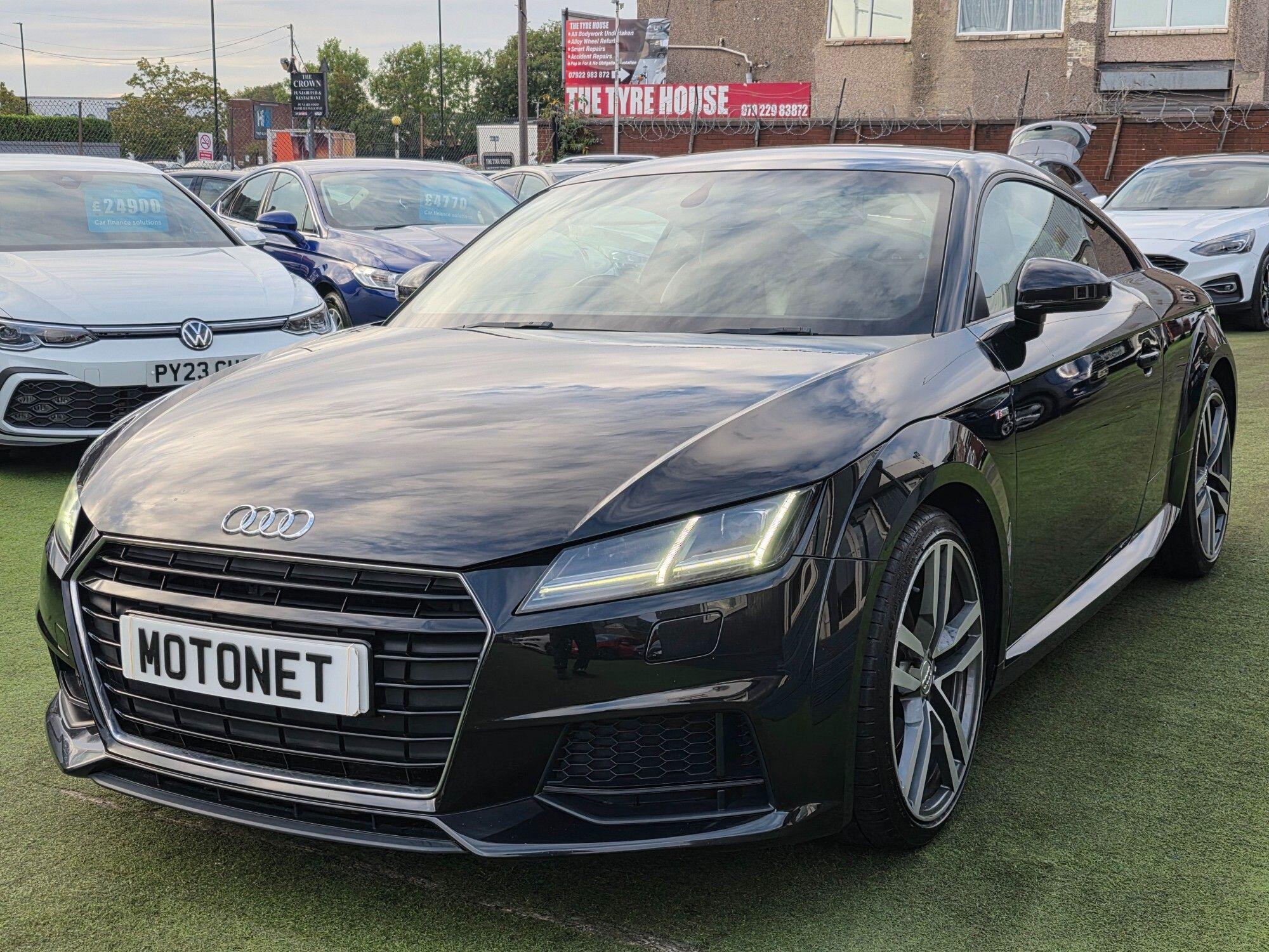 Audi TT view 5