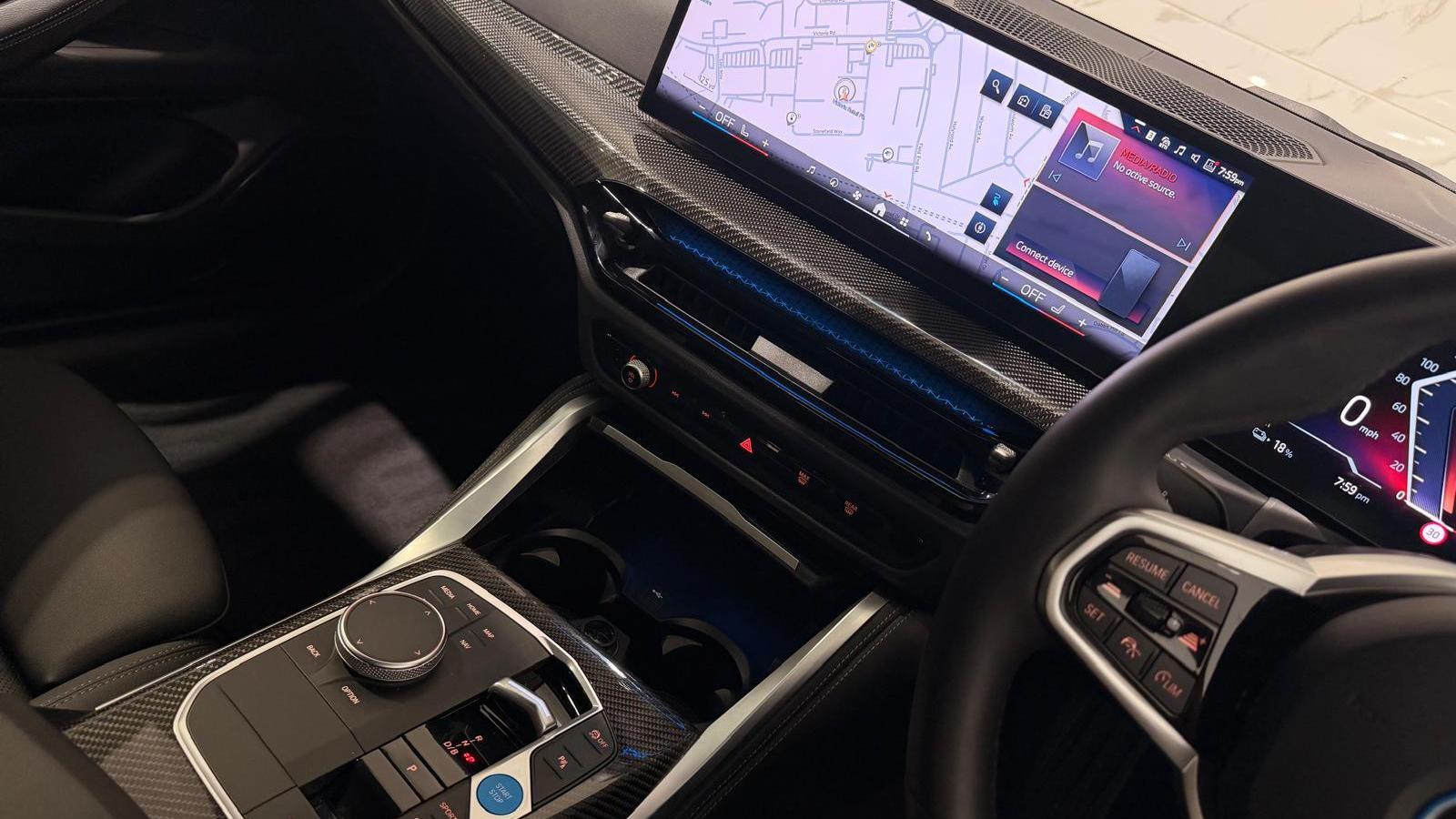 BMW I4 view 24