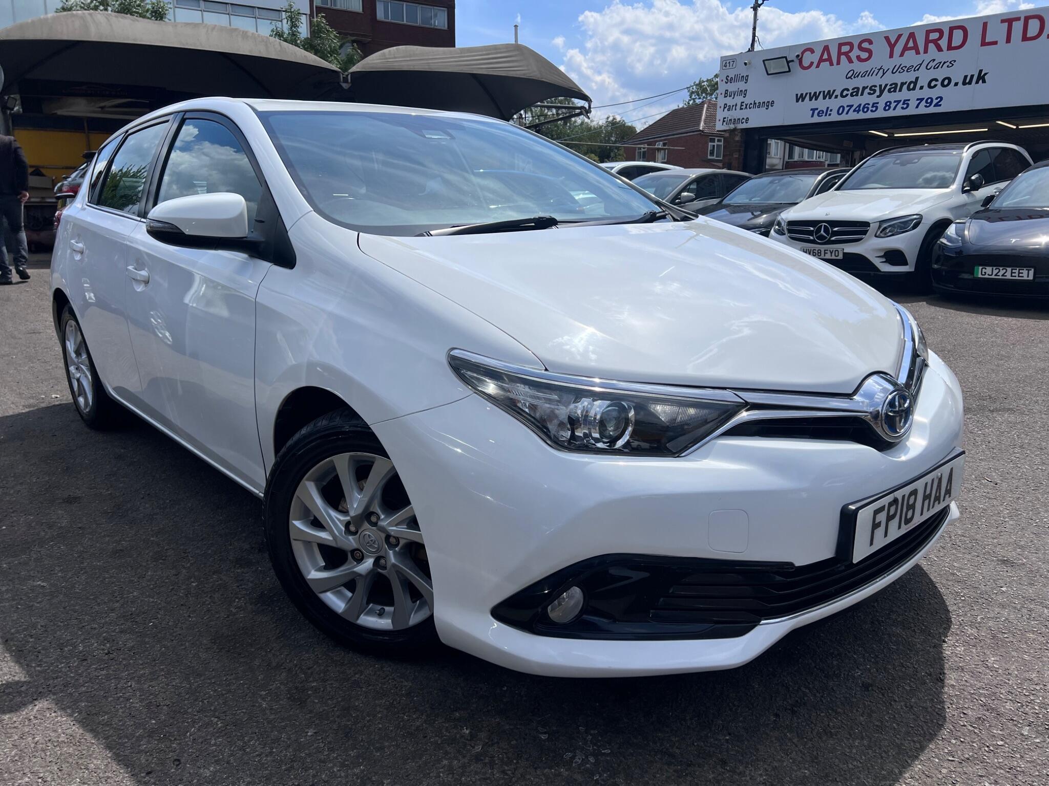 Toyota Auris view 4