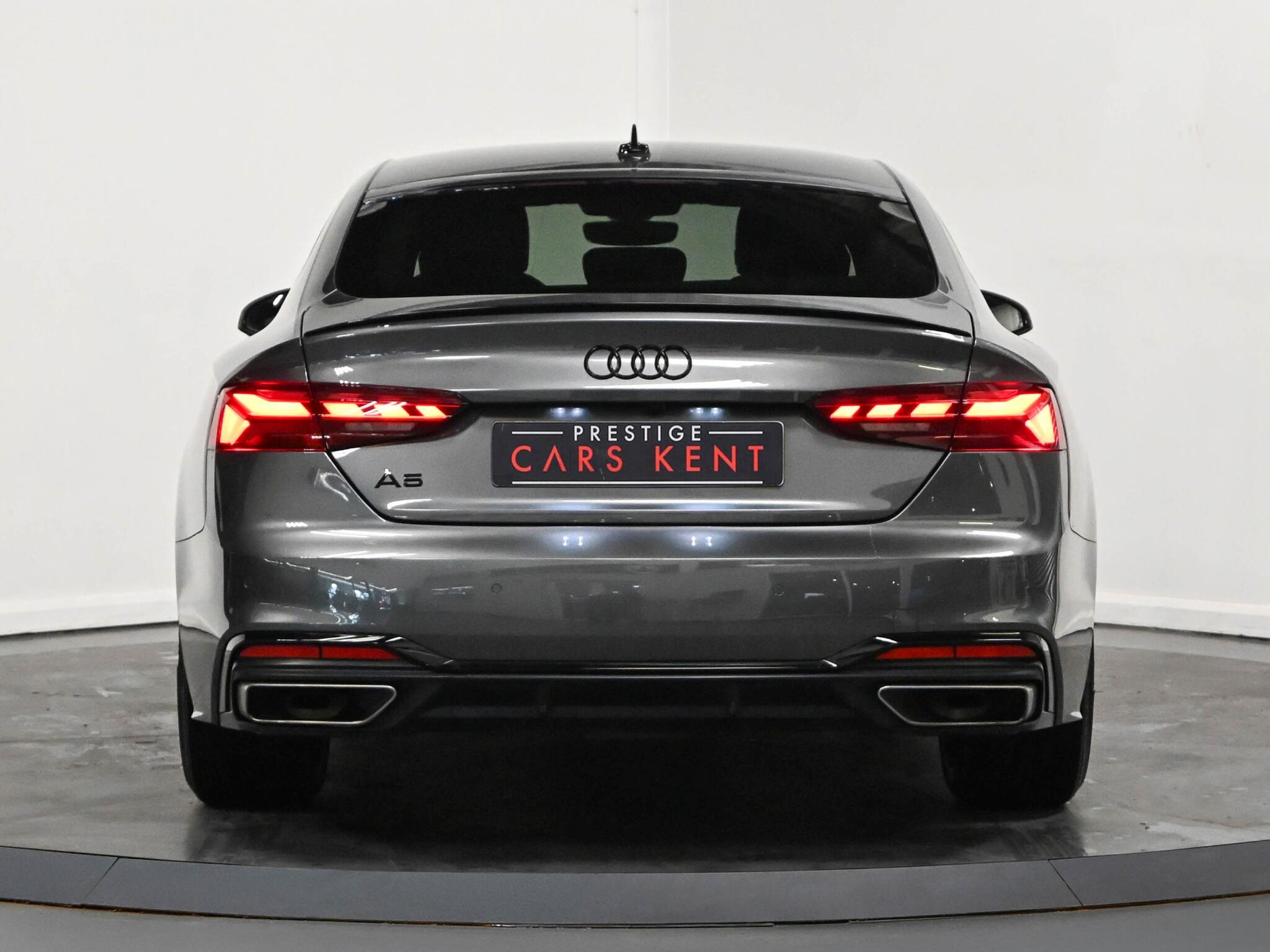 Audi A5 view 6