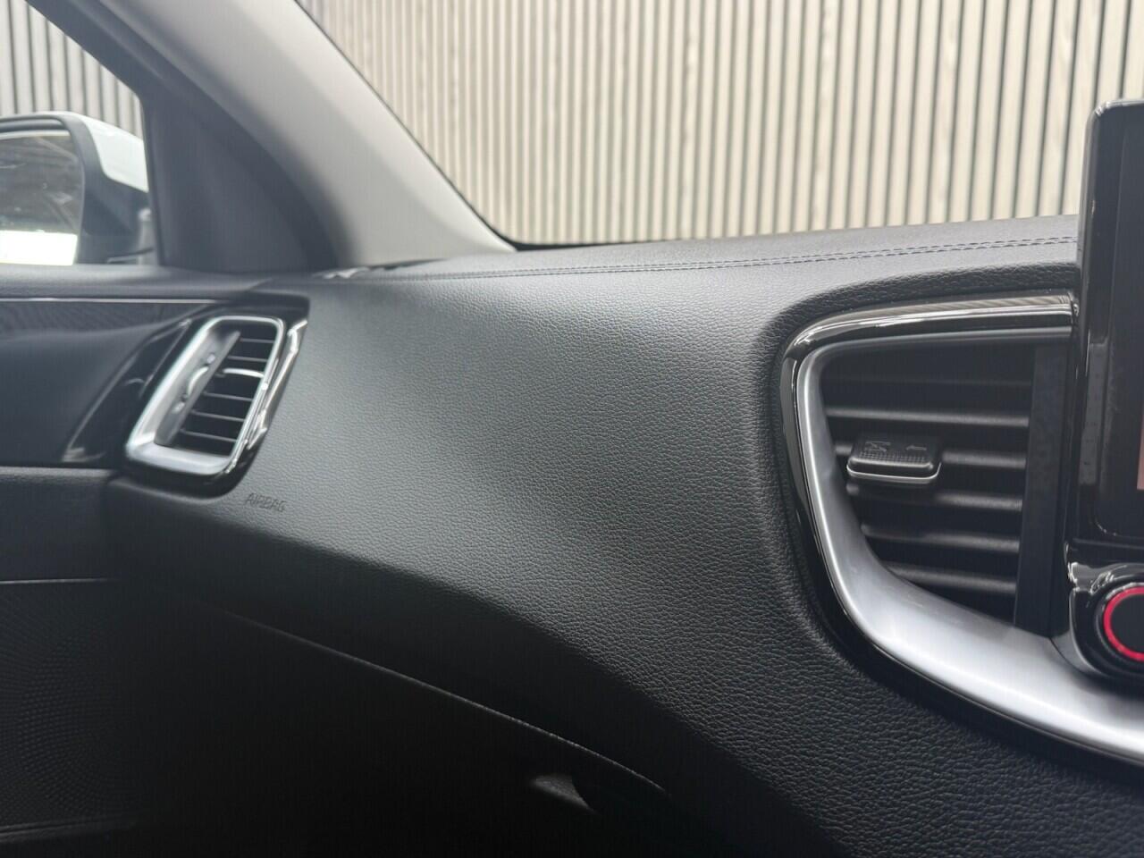 Kia Xceed view 21