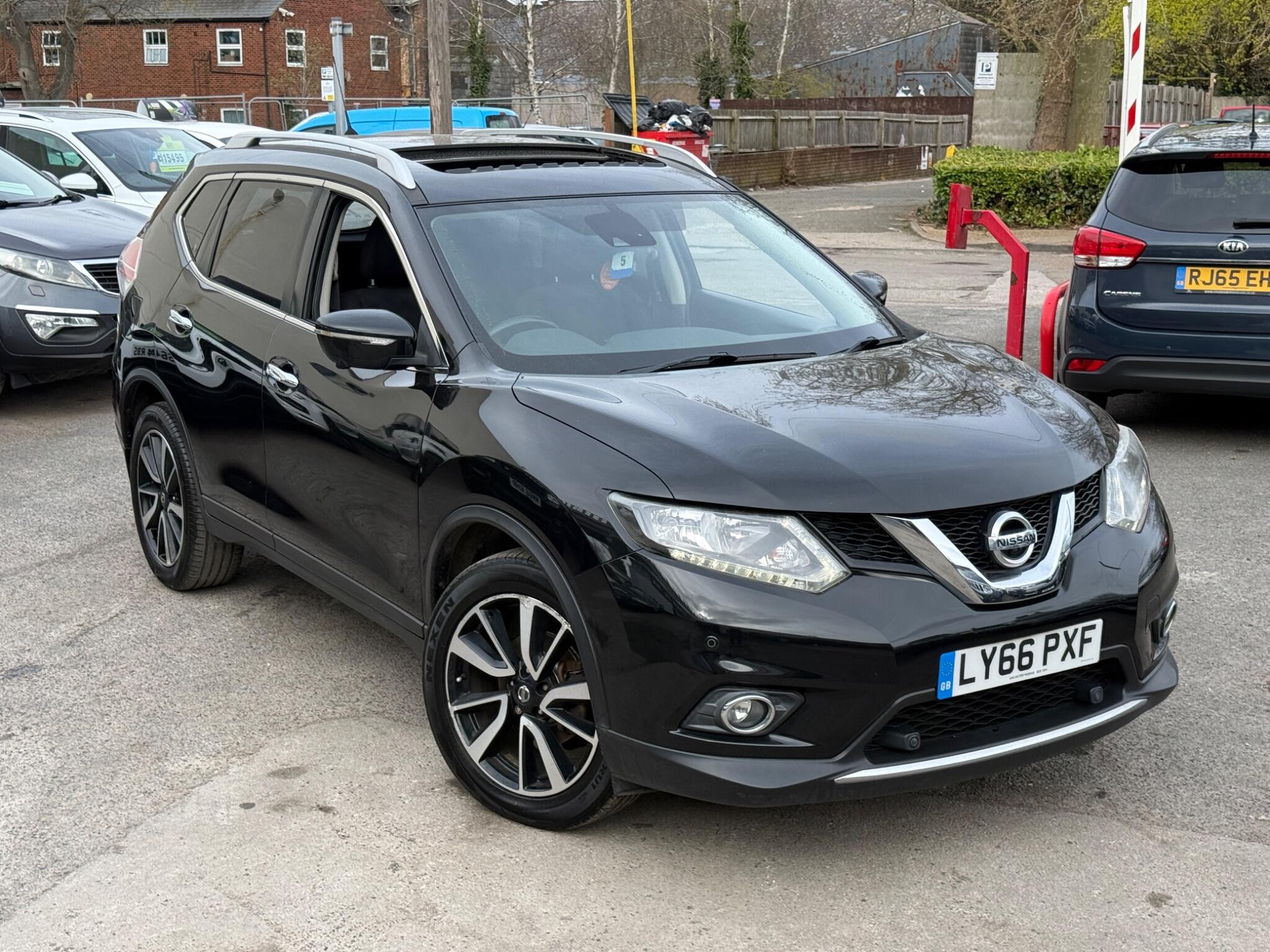 Nissan X-Trail - Image 8