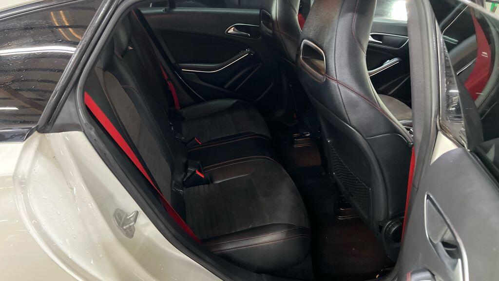 2016 Mercedes-Benz CLA 2.0 CLA250 Engineered by AMG Shooting Brake 7G-DCT 4MATIC Euro 6 (s/s) 5dr • 100,000 miles image 8