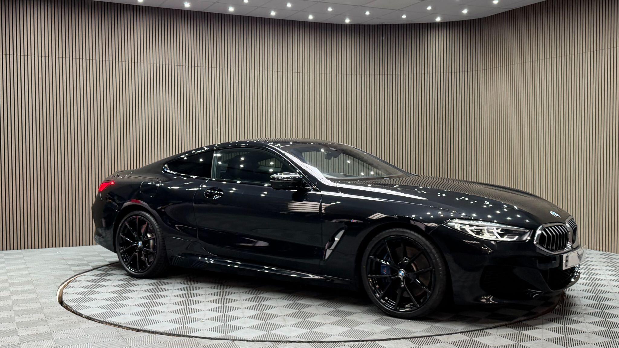 BMW 8 Series view 38